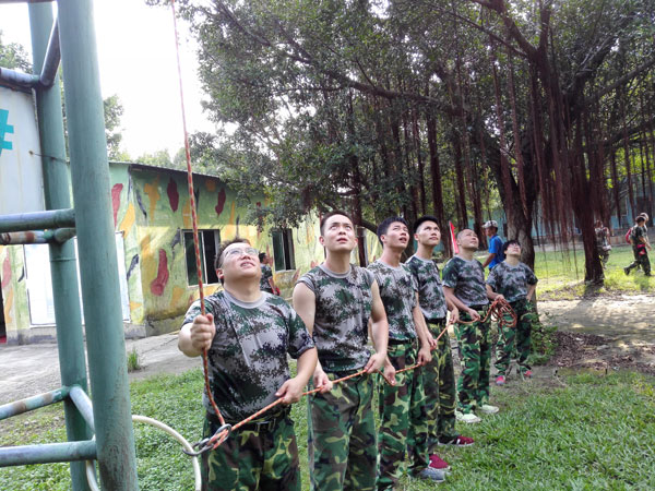 清遠(yuǎn)拓展訓(xùn)練